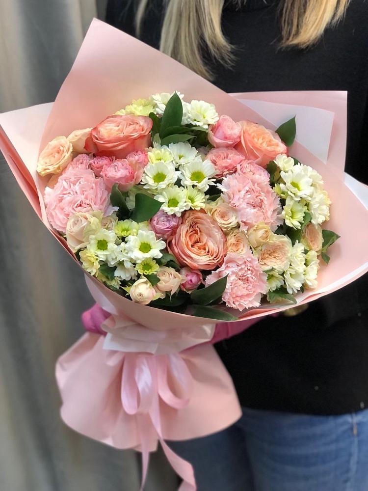 Букет цветов из: Гвоздики, Розы и Хризантемы в Сергокале