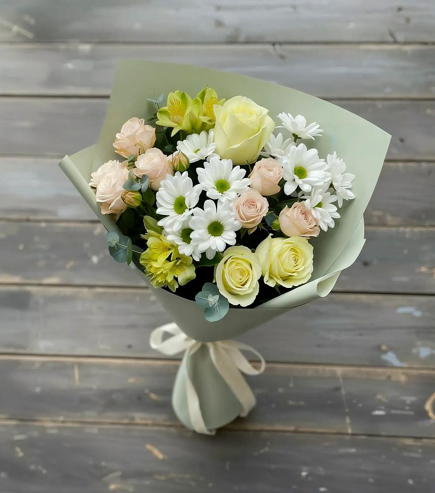 Букет цветов из: Альстромерии, Розы и Хризантемы в Сергокале
