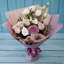 Букет цветов из:  Розы и Лизиантусы в Сергокале