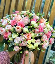 Букет цветов из:  Розы #REPLACE_PRED# Сергокале