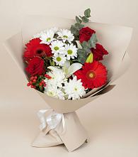 Букет цветов из:  Розы, Хризантемы, Герберы и Лилии в Сергокале