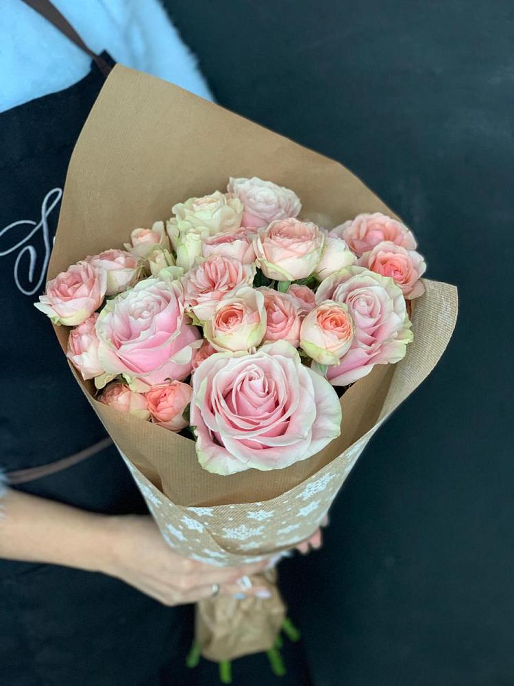 Букет цветов из: Хризантемы и Розы в Сергокале