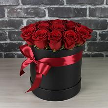 Цветочная композиция из Розы в шляпной коробке #REPLACE_PRED# Сергокале