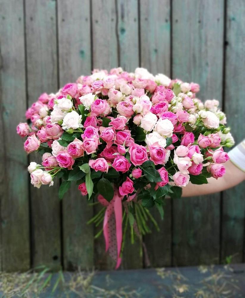 Букет Розовые кустовые розы Натали и Лав Лидия в Сергокале