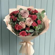 Букет цветов из:  Гвоздики и Розы #REPLACE_PRED# Сергокале